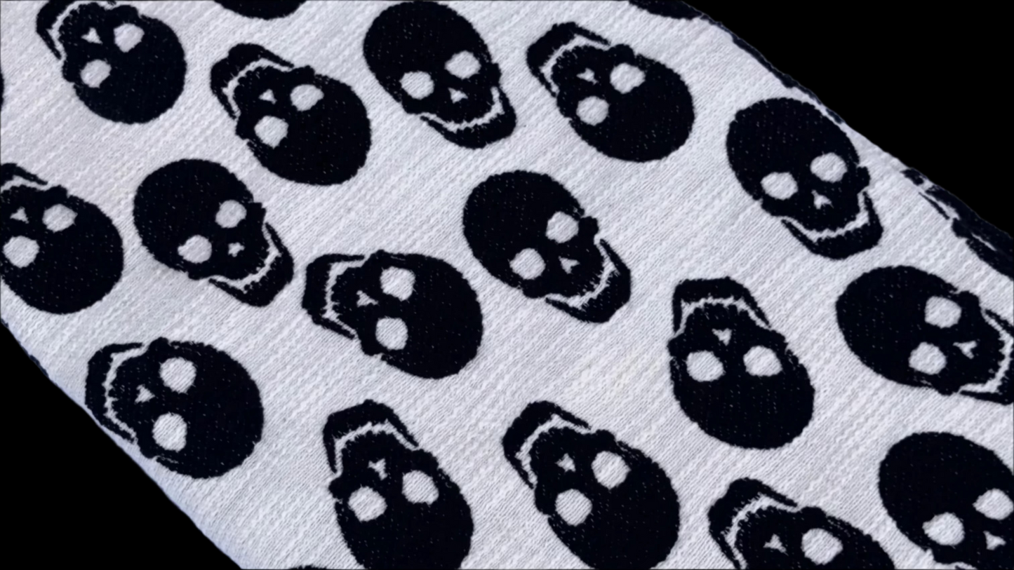 Cozy Skull Halloween Throw